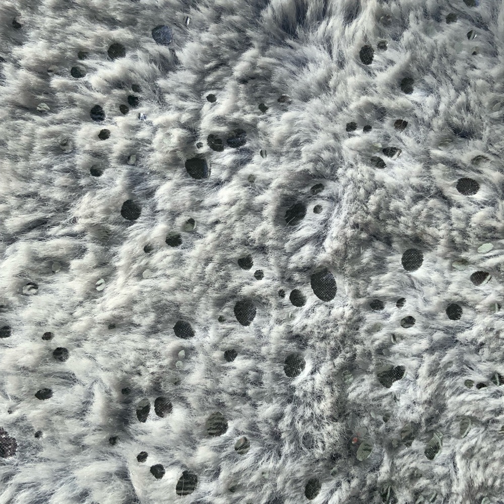Fur cowl - Picture 3 of 4